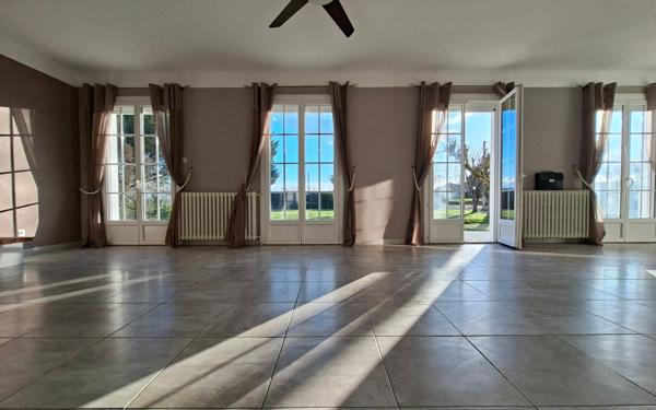 Maison à vendre    6 pièces • 186 m2 Montauban