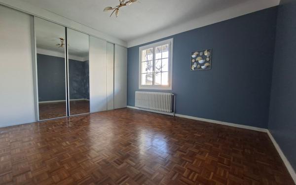 Maison à vendre    6 pièces • 186 m2 Montauban