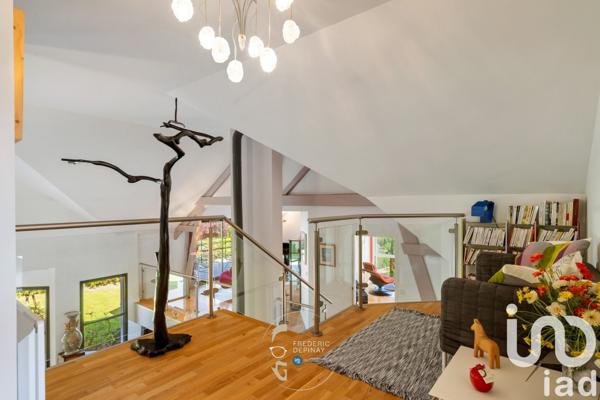 Maison d’architecte 7 pièces de 190 m² à Saint-Aubin-Épinay (76160)