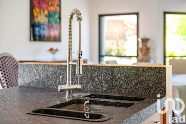 Maison d’architecte 7 pièces de 190 m² à Saint-Aubin-Épinay (76160)