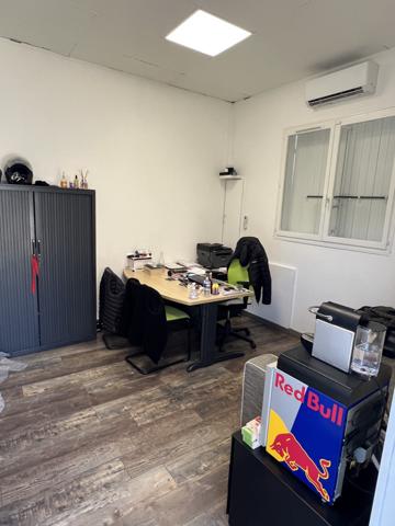 Local Commercial 2 pièces - 50 m²