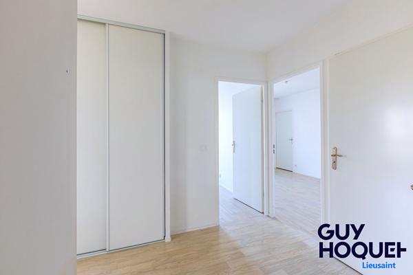 À vendre : Appartement 3 pièces à Saint Pierre du Perray