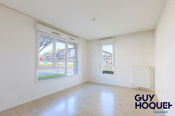 À vendre : Appartement 3 pièces à Saint Pierre du Perray