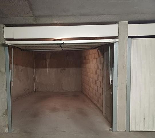 Parking / box