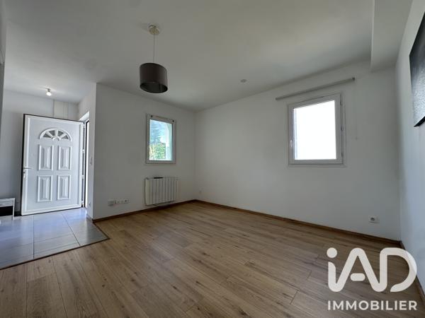 Location studio 29,44 m² Brunoy