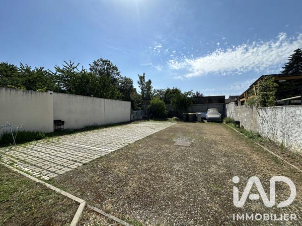 Location studio 29,44 m² Brunoy