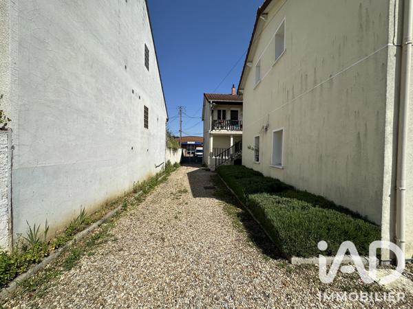 Location studio 29,44 m² Brunoy