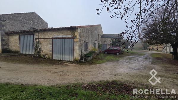 Charentaise 5 chambres et dépendances