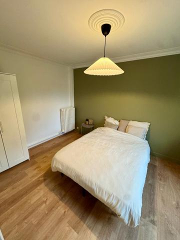 Maison T4 meublée de 114 m² sur la place du village