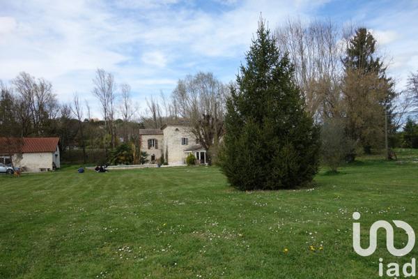 Moulin 11 pièces de 230 m² à Pont-du-Casse (47480)