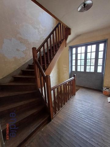 Immeuble de rapport 520m2 - coeur d'excideuil