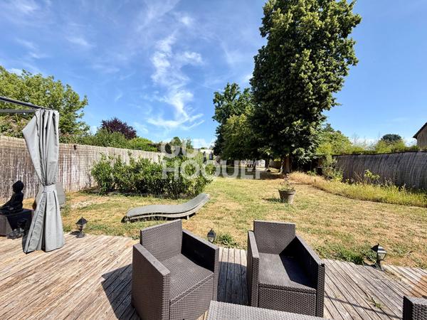 Maison  4 pièce(s)  124 m2 sur une parcelle de 1290 m²