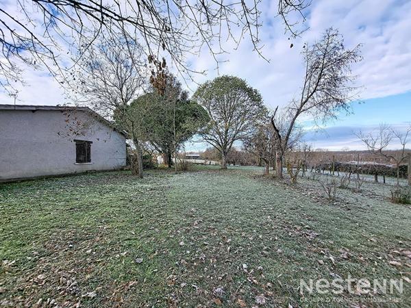 A Vendre en Viager Occupé Maison de 134 m² avec garage, dépendances et parc arboré d'environ 2 700 m²