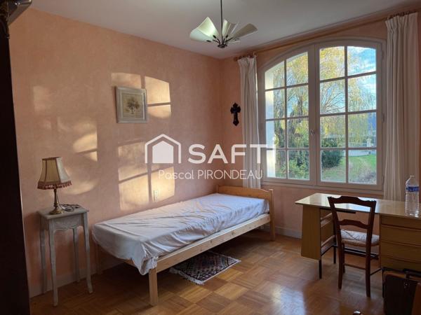 Maison d'architecte de 173m2  BOURGUEIL