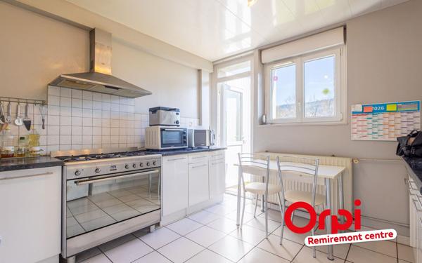 Maison à vendre    6 pièces •  Saint-Nabord