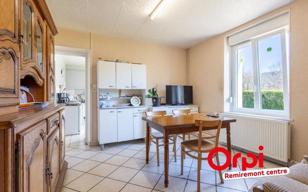 Maison à vendre    6 pièces •  Saint-Nabord