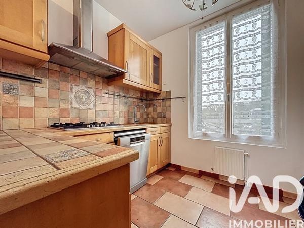Maison à vendre 5 pièces 148 m² Saint-Leu-la-Forêt