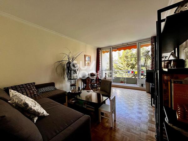 Appartement 3 pièces avec balcon, garage et cave à Vanves aux portes de Paris