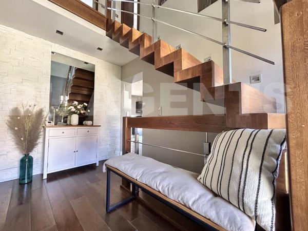 Maison d’exception à Crécy-la-Chapelle – Piscine chauffée, suite parentale indépendante, emplacement