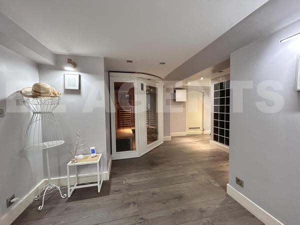 Maison d’exception à Crécy-la-Chapelle – Piscine chauffée, suite parentale indépendante, emplacement