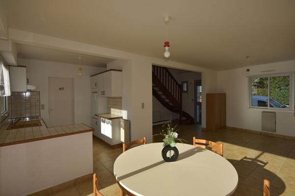 A vendre a CARNAC bourg, maison familiale a deux pas du centre et des commerces - vendue louee