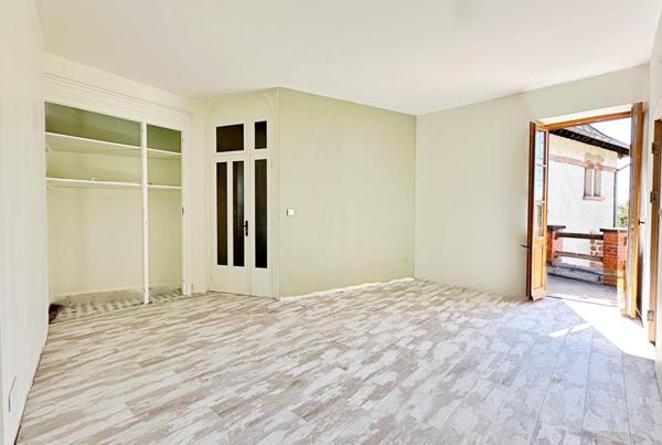 Maison 20 pièces - 780 m² Bien prestige