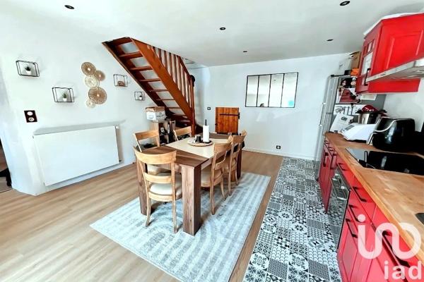 Maison à vendre 3 pièces 95 m² Sainte-Mesme