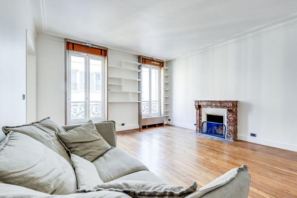 Appartement  Batignolles 75017 Paris 3 pièces 70.5 m2