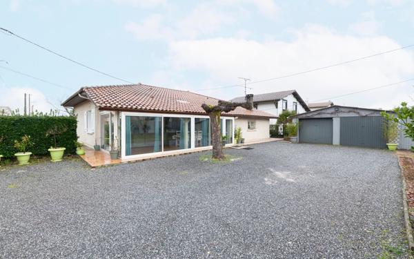 Maison à vendre    5 pièces •  Mont-de-Marsan