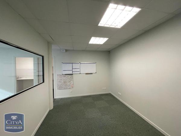 Local professionnel à louer