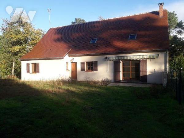 PAVILLON DE 254 M² HABITABLES, 7 MNS DE CONTRES, 20 MNS DE BLOIS
10 MNS DE ROMORANTIN
Pavillo...