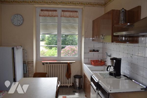 MAISON CENTRE BOURG DE COURCOME