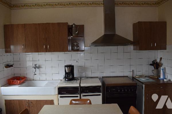 MAISON CENTRE BOURG DE COURCOME