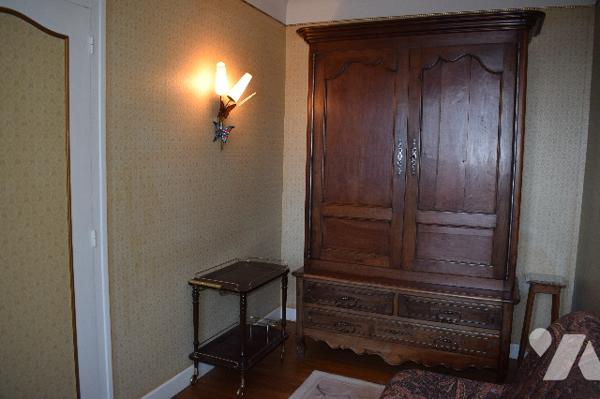 MAISON CENTRE BOURG DE COURCOME