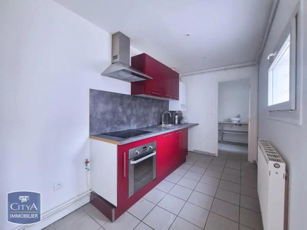 Maison à louer 4 pièces 87.94m² Saint-Quentin (02100)