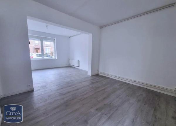 Maison à louer 4 pièces 87.94m² Saint-Quentin (02100)