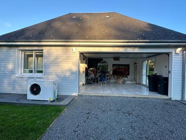 Maison BBC avec piscine intérieure, 220 m²