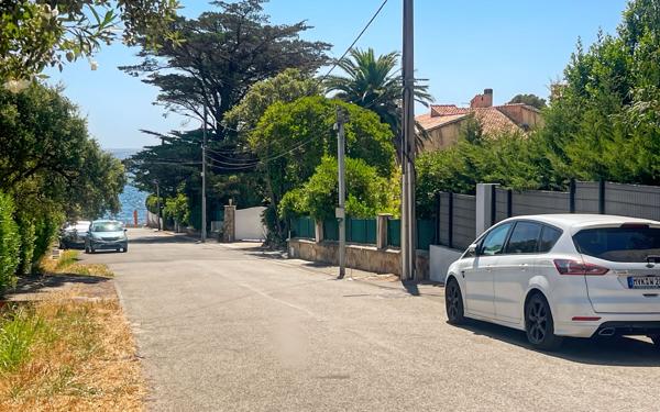 Maison à vendre    6 pièces • 175 m2 Fréjus