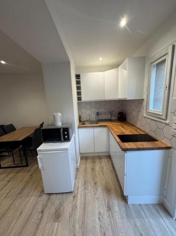 Maison + garage couvert à 300 m de la plage de rochebonne.