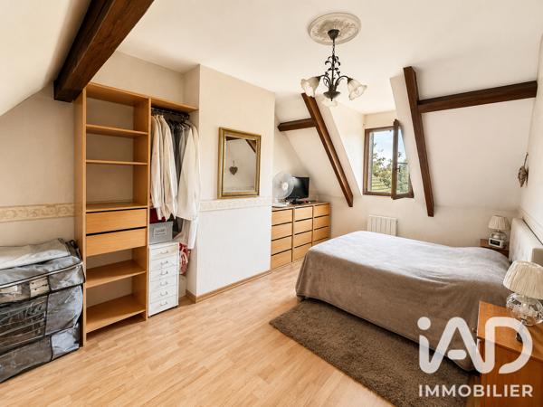 Maison à vendre 6 pièces 115 m² Sainte-Geneviève-des-Bois