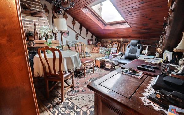 Appartement à vendre    2 pièces • 27 m2 Paris 19