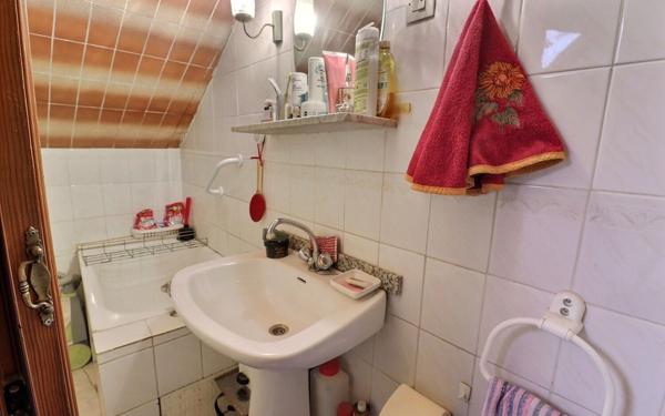 Appartement à vendre    2 pièces • 27 m2 Paris 19