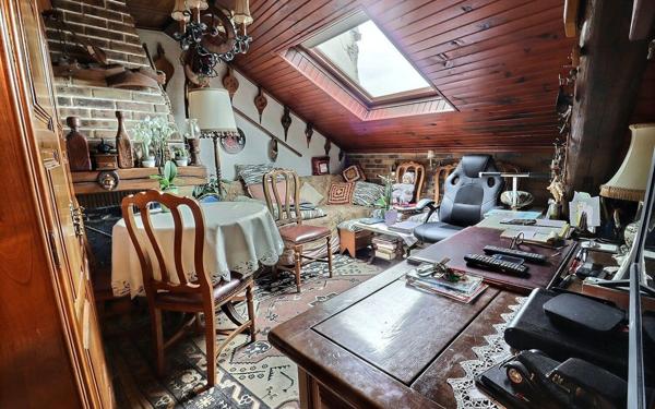 Appartement à vendre    2 pièces • 27 m2 Paris 19