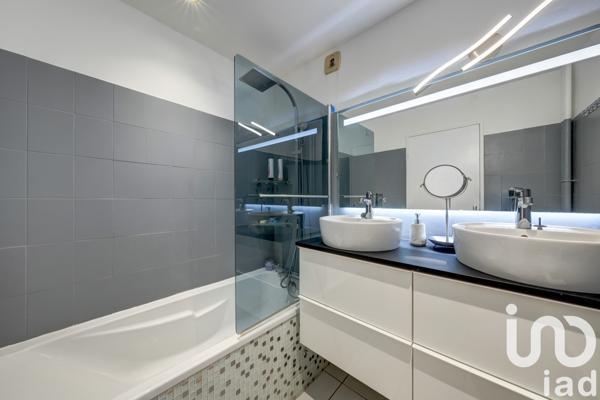 Apartment for sale 4 rooms 81 m² Sainte-Foy-lès-Lyon