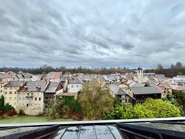 Appartement T1 Bis avec parking privatif, résidence sécurisée.