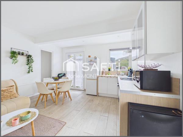 Maison de plain-pied en centre ville de Mios