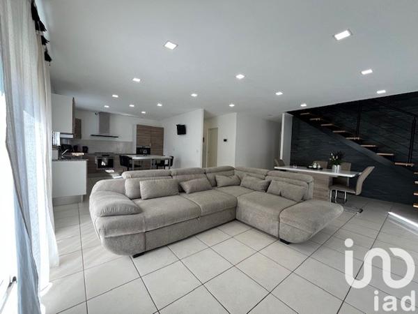 Maison à vendre 6 pièces 128 m² Valgelon-La Rochette