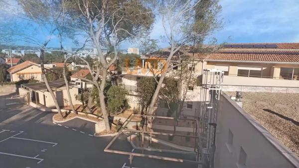 Villa Moderne à Nîmes: Confort et Écologie