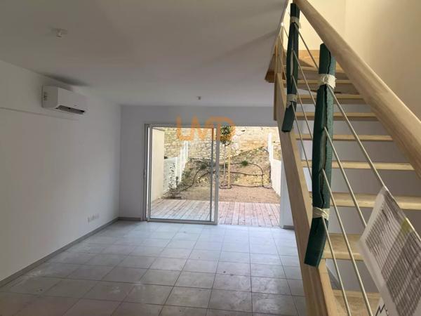 Villa Moderne à Nîmes: Confort et Écologie