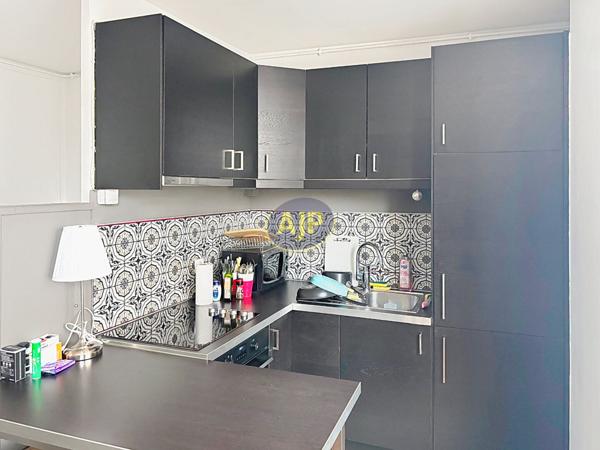 Vente appartement Paris 15eme : 400 000 € - AJP Immobilier Paris 15 - Agence Pernet
